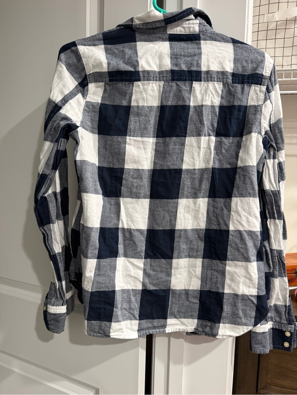Tommy Hilfiger Men’s Plaid Flannel Collared Long Sleeve Button-Up Shirt S - Picture 3 of 3
